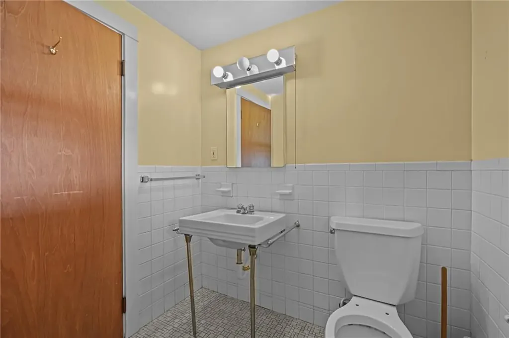 255 Purgatory Road Middletown RI 02842