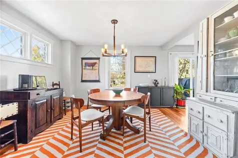 111 Colonial Road Providence RI 02906