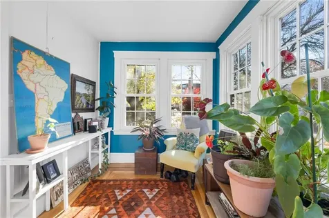 111 Colonial Road Providence RI 02906