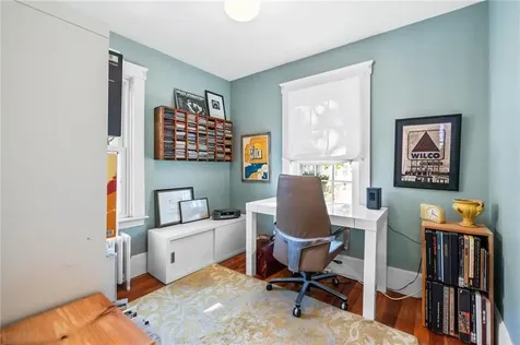 111 Colonial Road Providence RI 02906