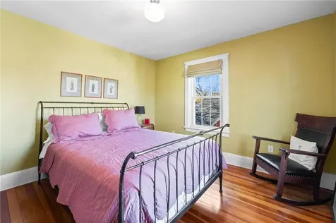 111 Colonial Road Providence RI 02906