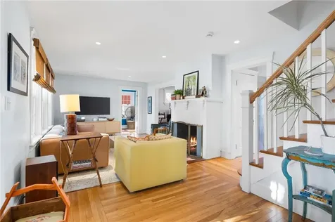 111 Colonial Road Providence RI 02906