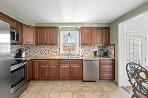 6 Cole Street Smithfield RI 02828