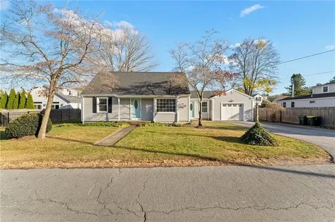 6 Cole Street Smithfield RI 02828