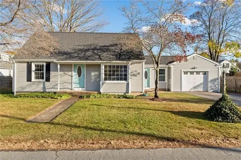 6 Cole Street Smithfield RI 02828