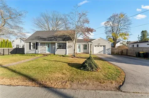 6 Cole Street Smithfield RI 02828