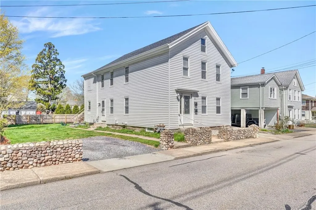 11 York Avenue Westerly RI 02891