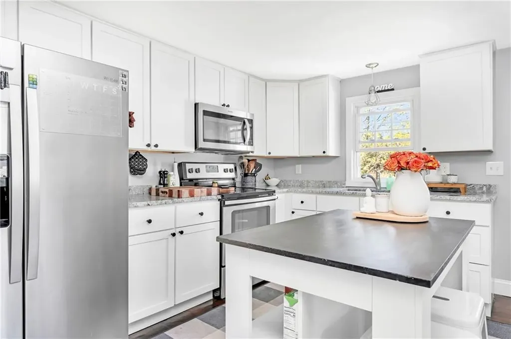 11 York Avenue Westerly RI 02891