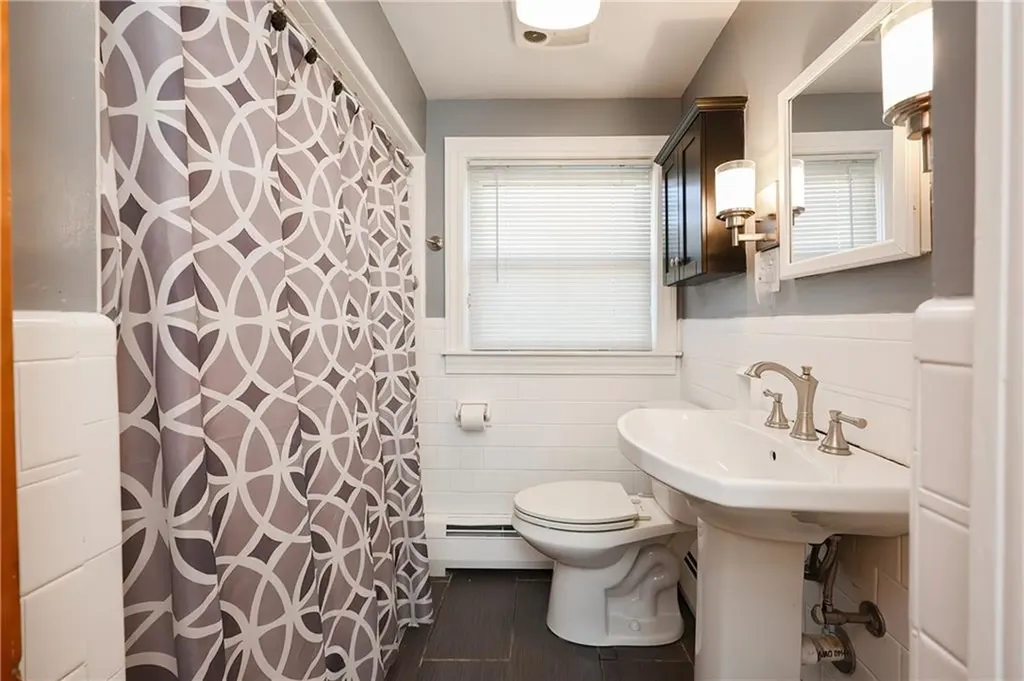 26 Packard Avenue North Providence RI 02911