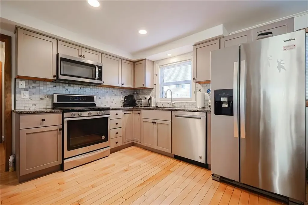 26 Packard Avenue North Providence RI 02911