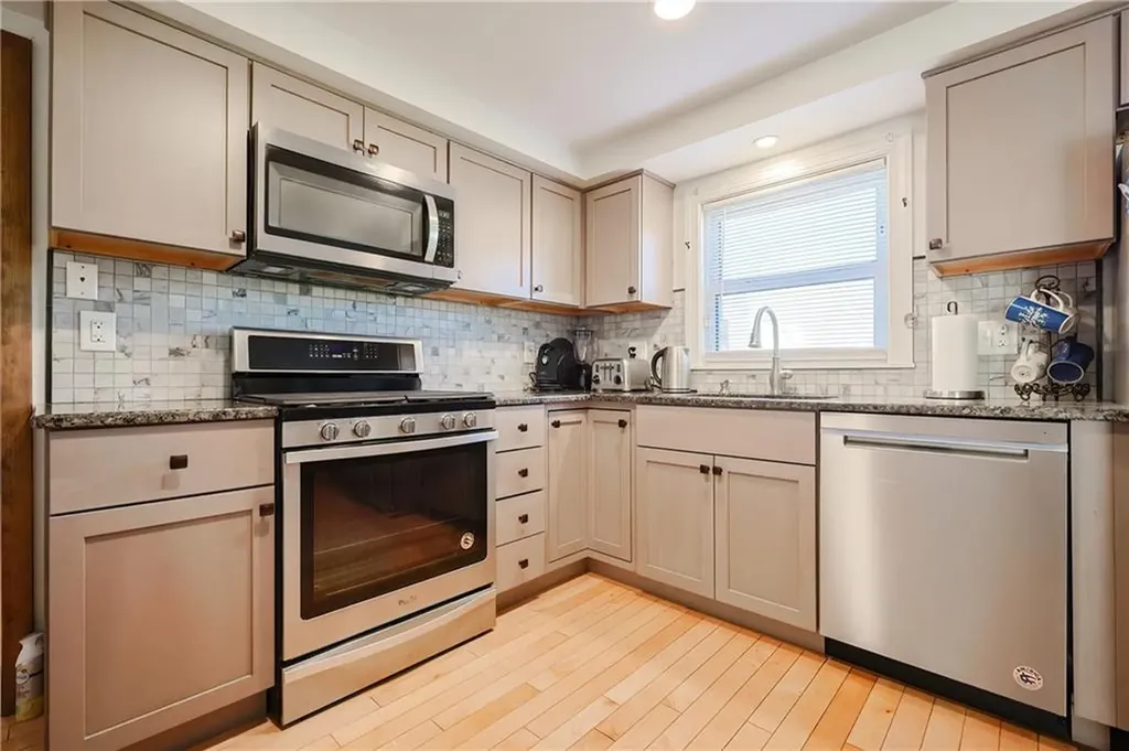 26 Packard Avenue North Providence RI 02911