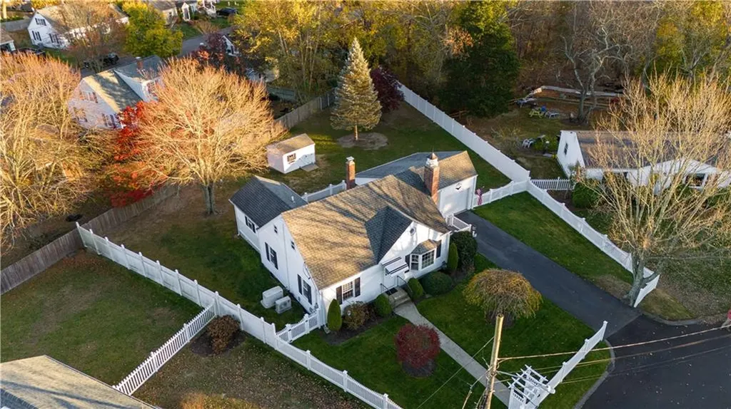 148 Stone Avenue Warwick RI 02889