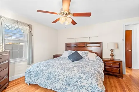 148 Stone Avenue Warwick RI 02889