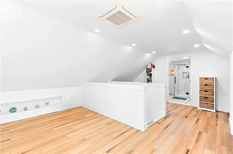 148 Stone Avenue Warwick RI 02889