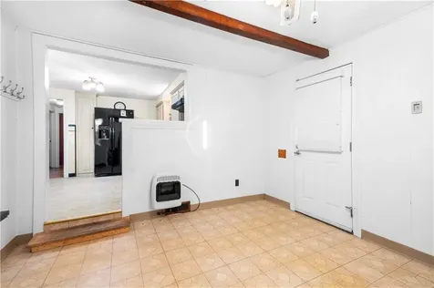 148 Stone Avenue Warwick RI 02889