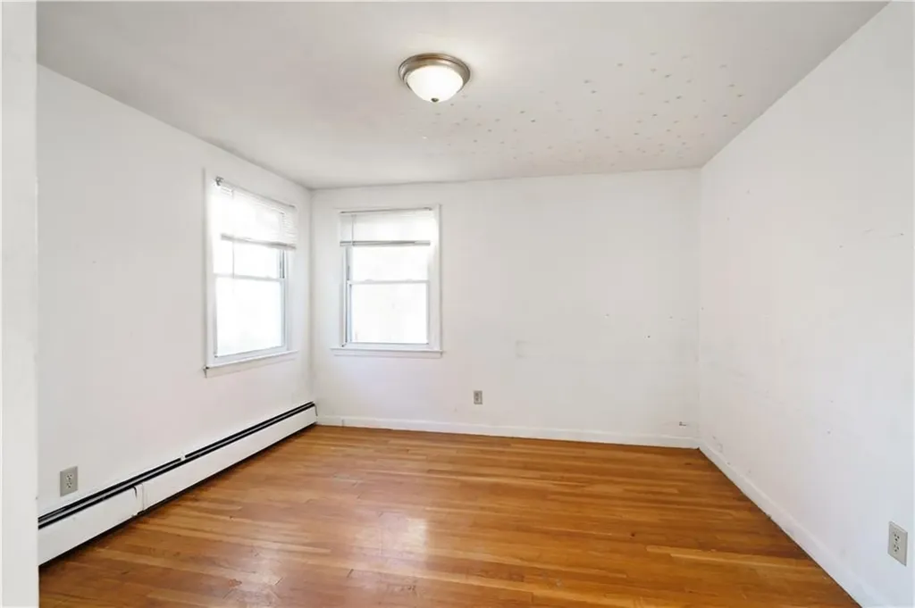 563 Laurel Hill Avenue Cranston RI 02920