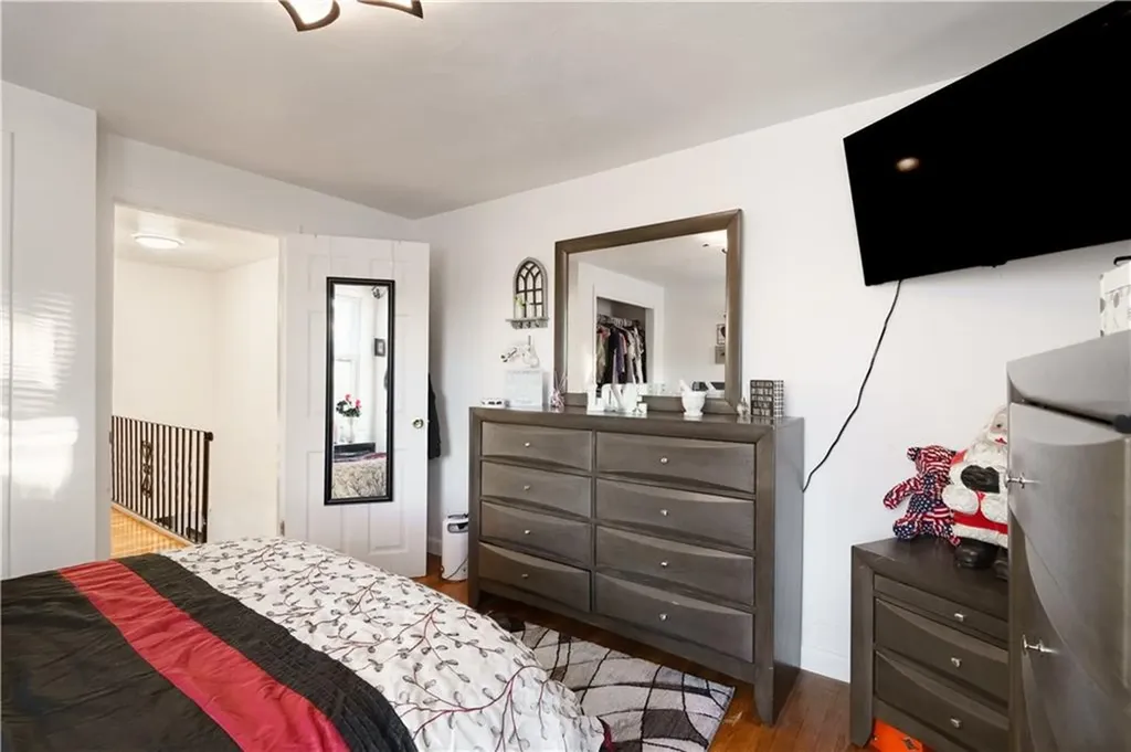 563 Laurel Hill Avenue Cranston RI 02920