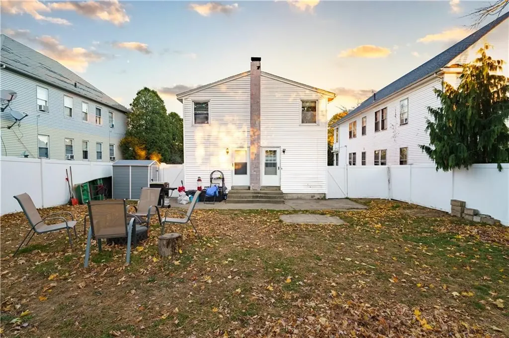 563 Laurel Hill Avenue Cranston RI 02920