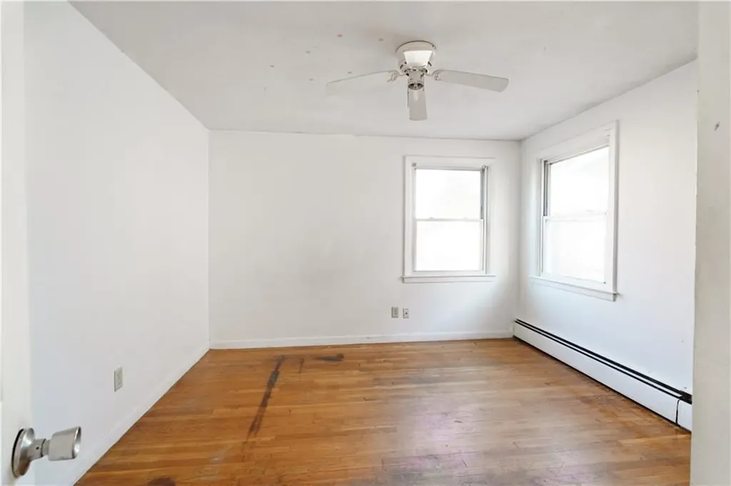 563 Laurel Hill Avenue Cranston RI 02920