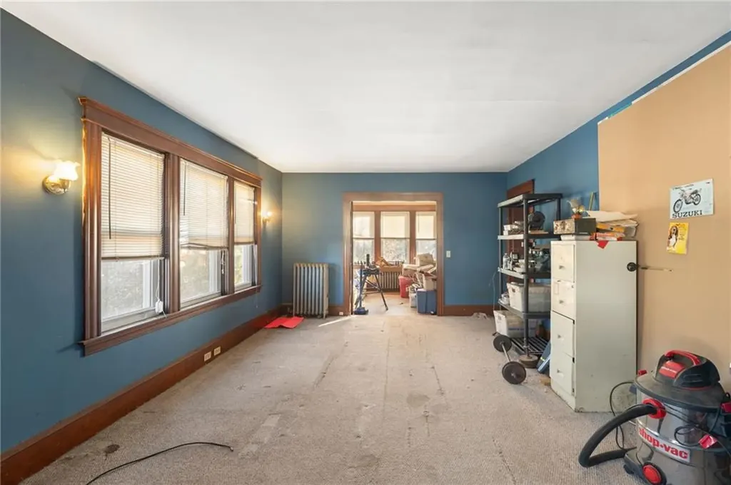 51 53 Oakland Avenue Cranston RI 02910