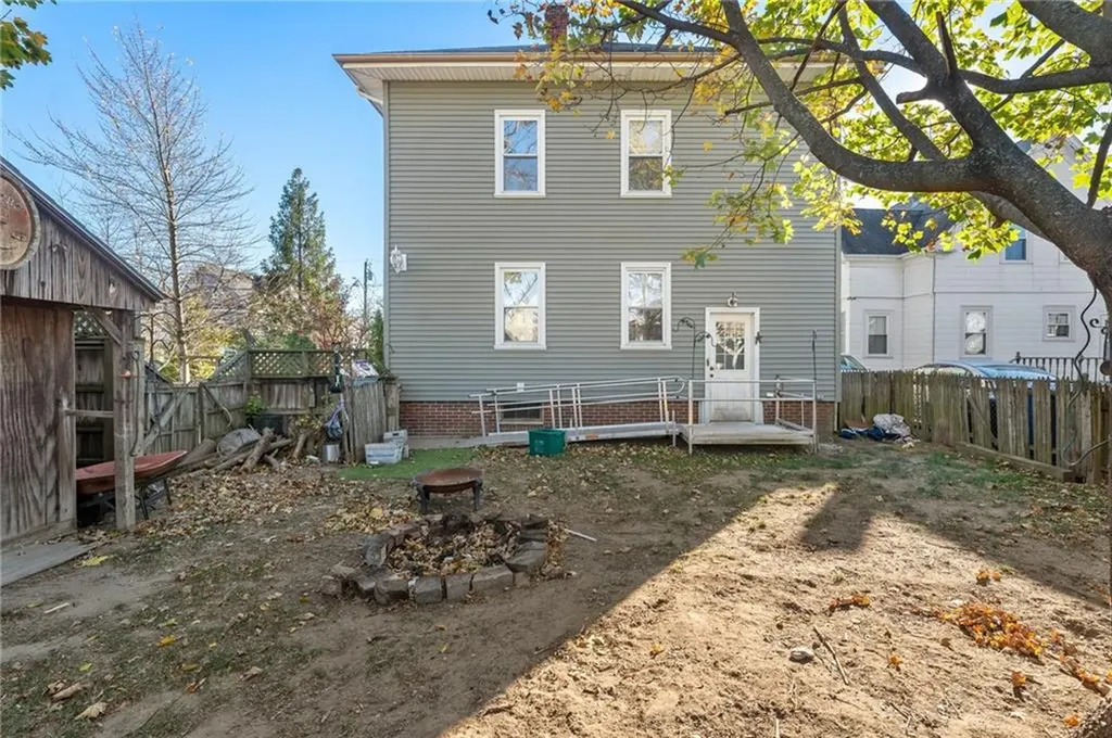 51 53 Oakland Avenue Cranston RI 02910