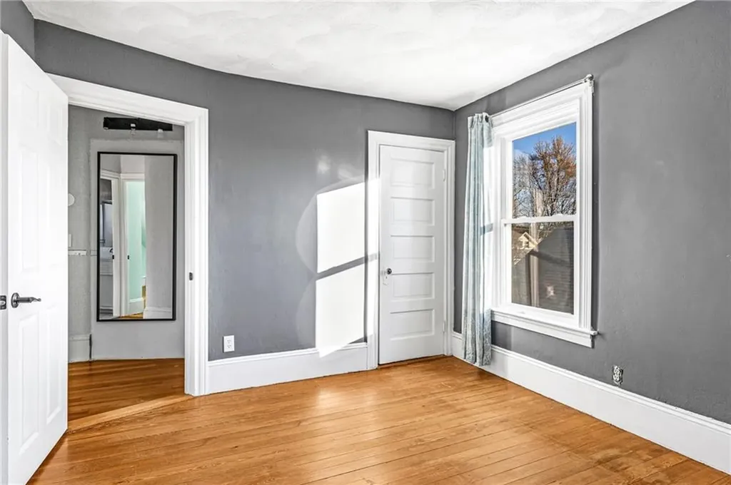 12 Lookout Avenue North Providence RI 02911