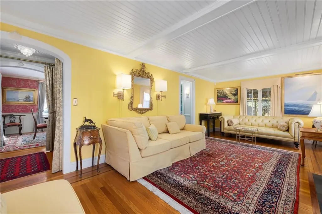 50 Betsey Williams Drive Cranston RI 02905