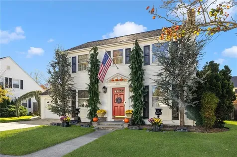 50 Betsey Williams Drive Cranston RI 02905