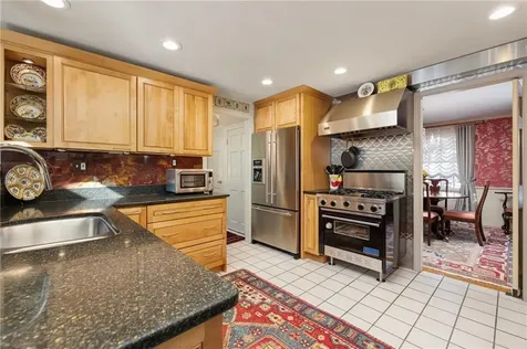 50 Betsey Williams Drive Cranston RI 02905