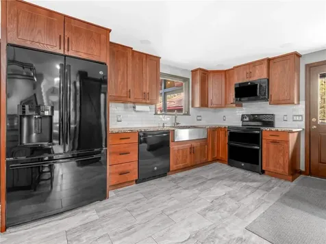 536 Douglas Hook Road Glocester RI 02814