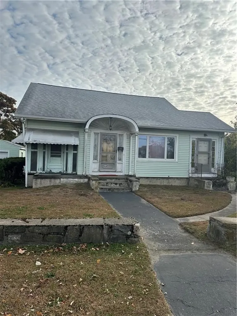 1120 West Shore Road Warwick RI 02889