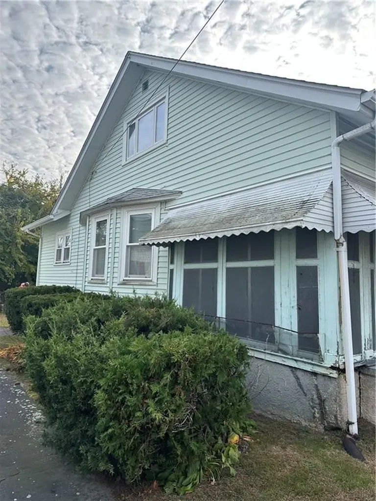 1120 West Shore Road Warwick RI 02889