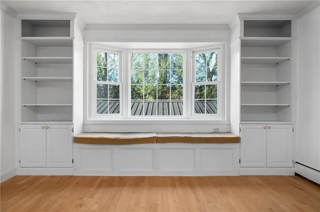 16 Tiffany Drive Cumberland RI 02864