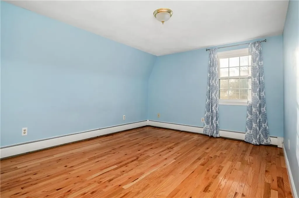 16 Tiffany Drive Cumberland RI 02864