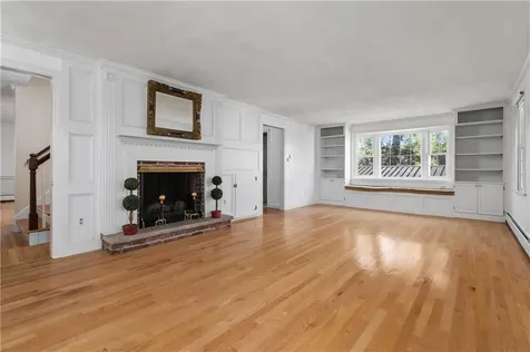 16 Tiffany Drive Cumberland RI 02864