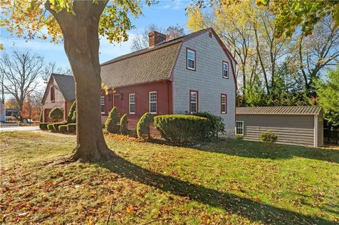 16 Tiffany Drive Cumberland RI 02864