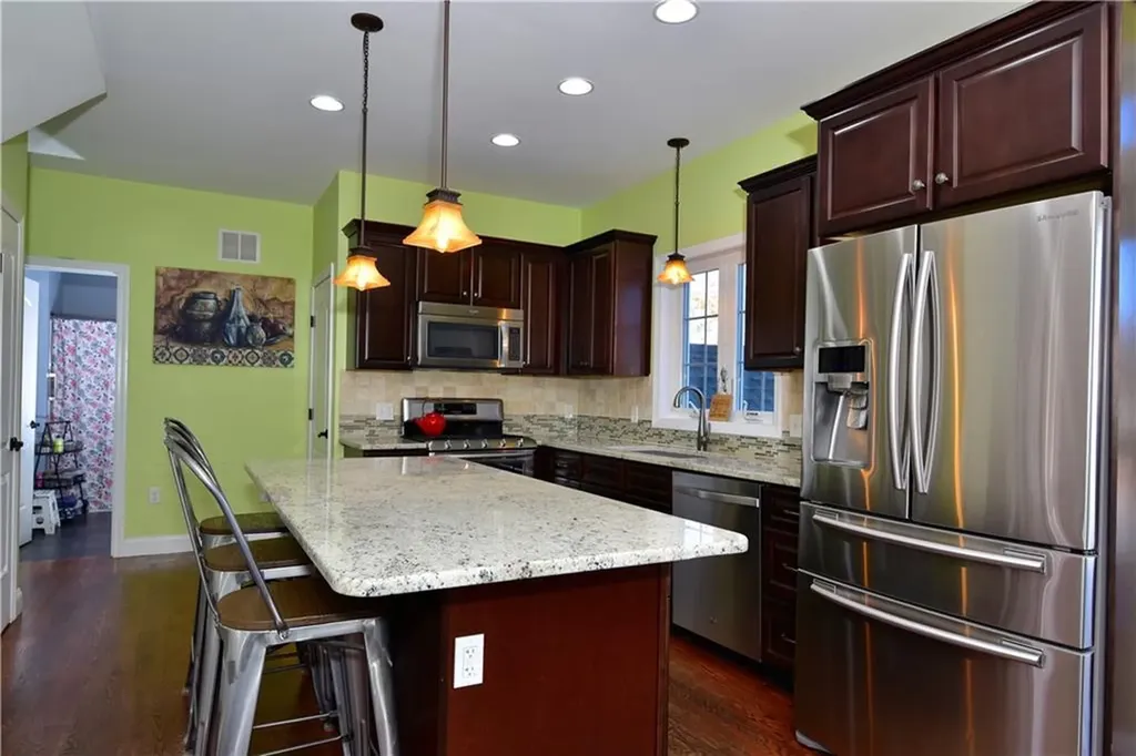 42 Tilbury Drive Bristol RI 02809