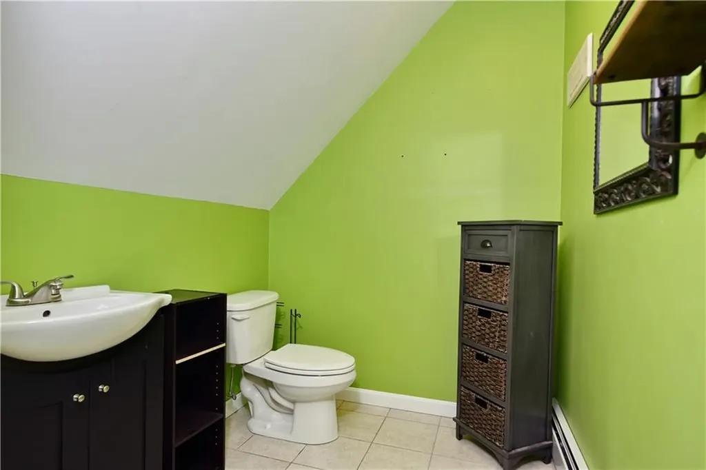 42 Tilbury Drive Bristol RI 02809