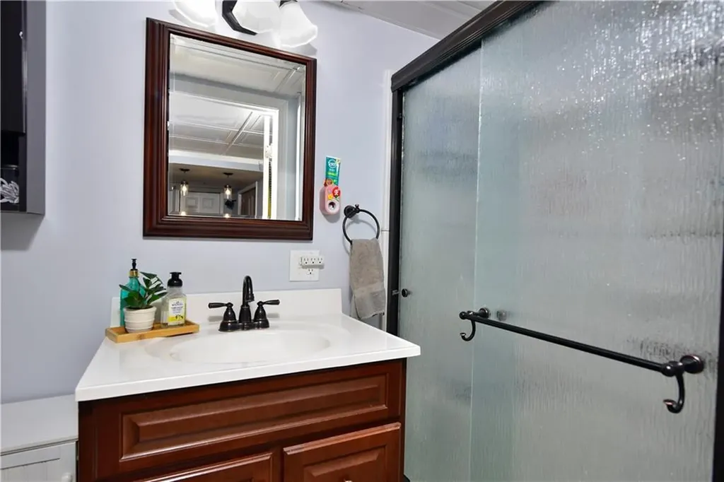 42 Tilbury Drive Bristol RI 02809