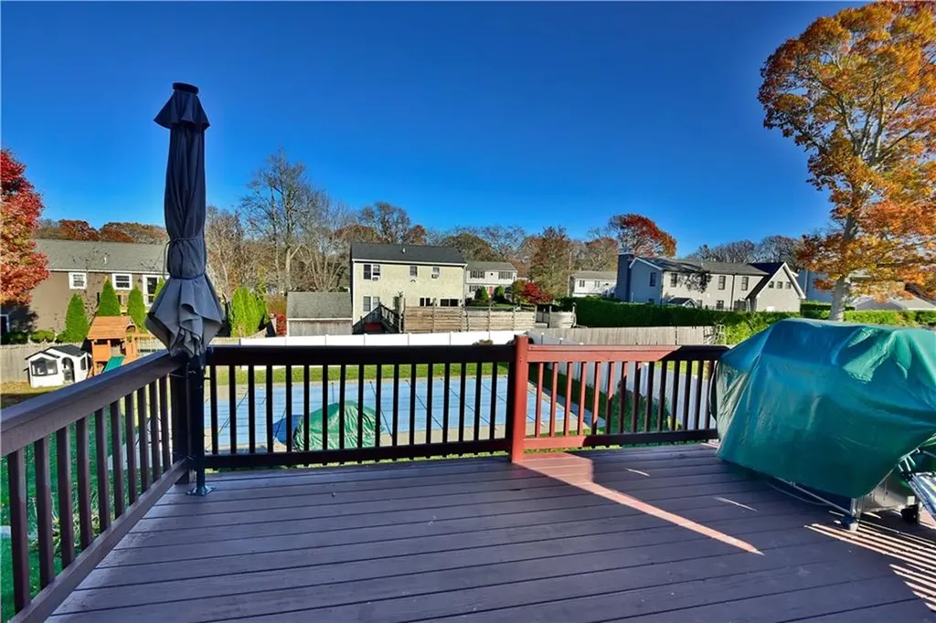 42 Tilbury Drive Bristol RI 02809