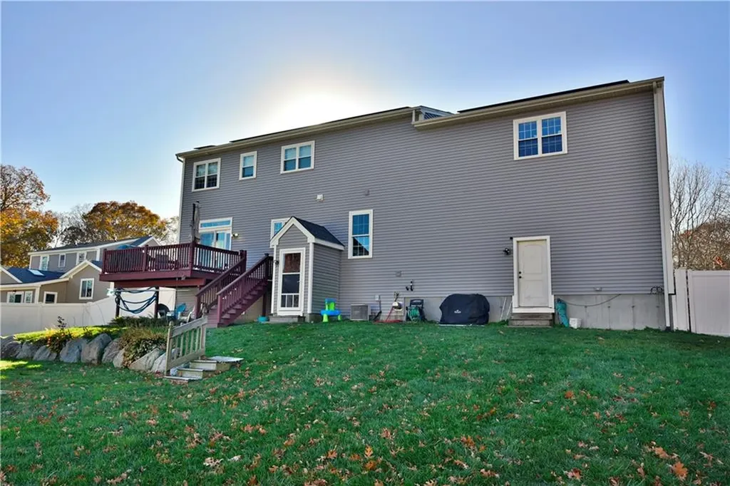 42 Tilbury Drive Bristol RI 02809