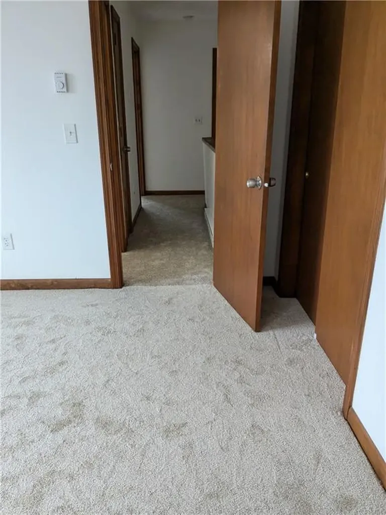 6 Beacon Street Westerly RI 02891