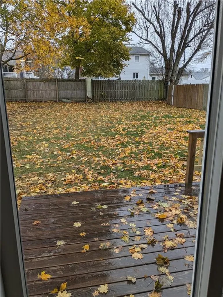 6 Beacon Street Westerly RI 02891