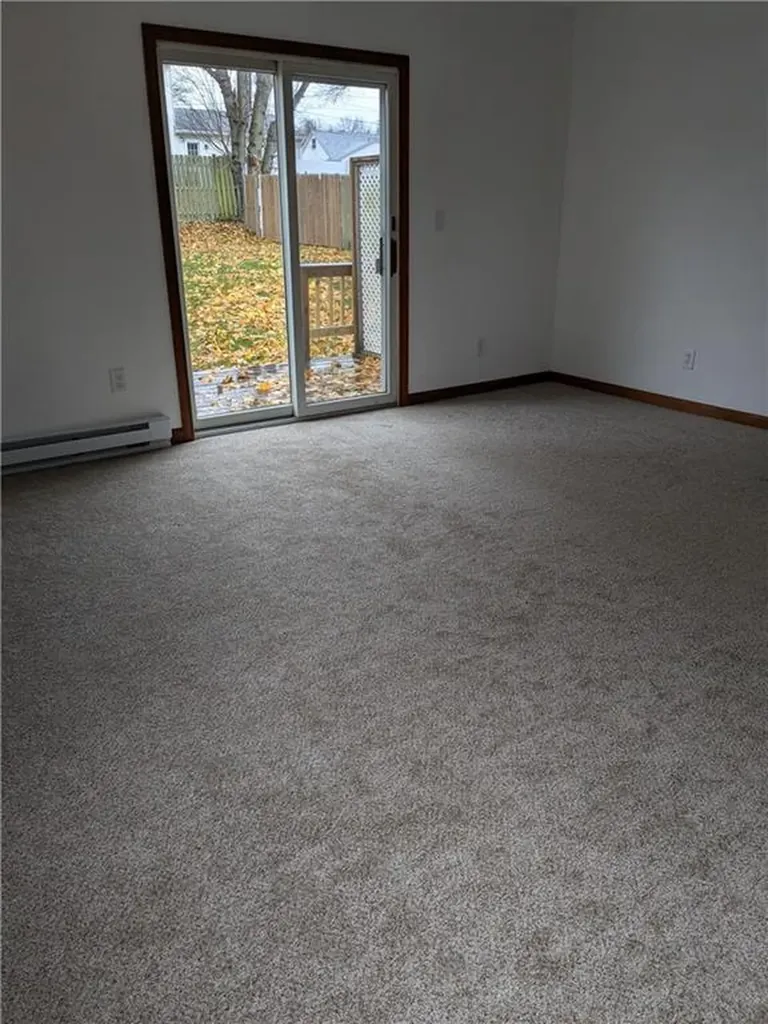 6 Beacon Street Westerly RI 02891