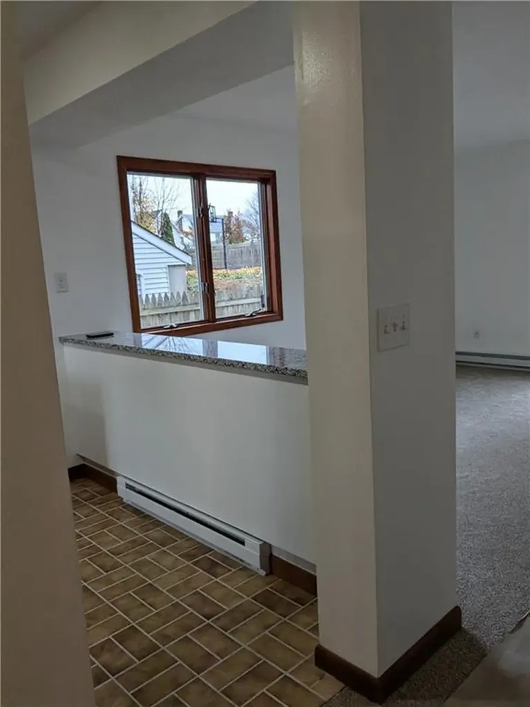 6 Beacon Street Westerly RI 02891