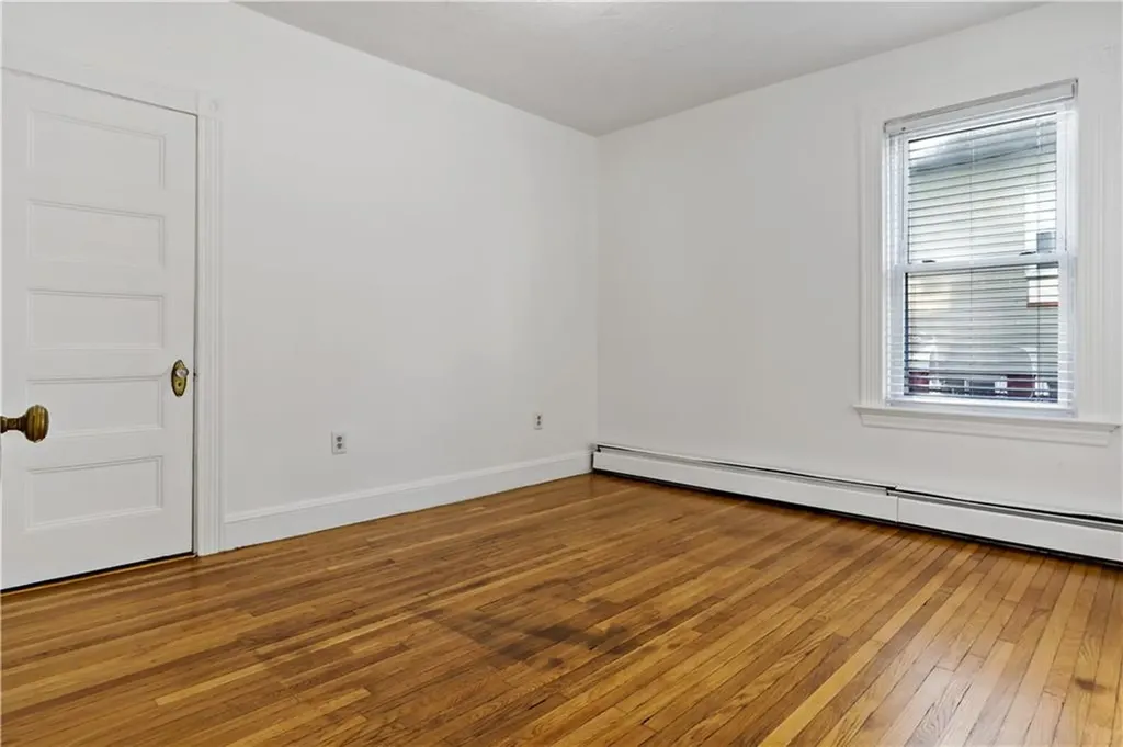 122 Ontario Street Providence RI 02907