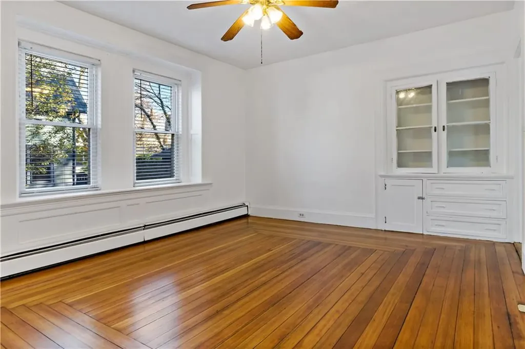 122 Ontario Street Providence RI 02907