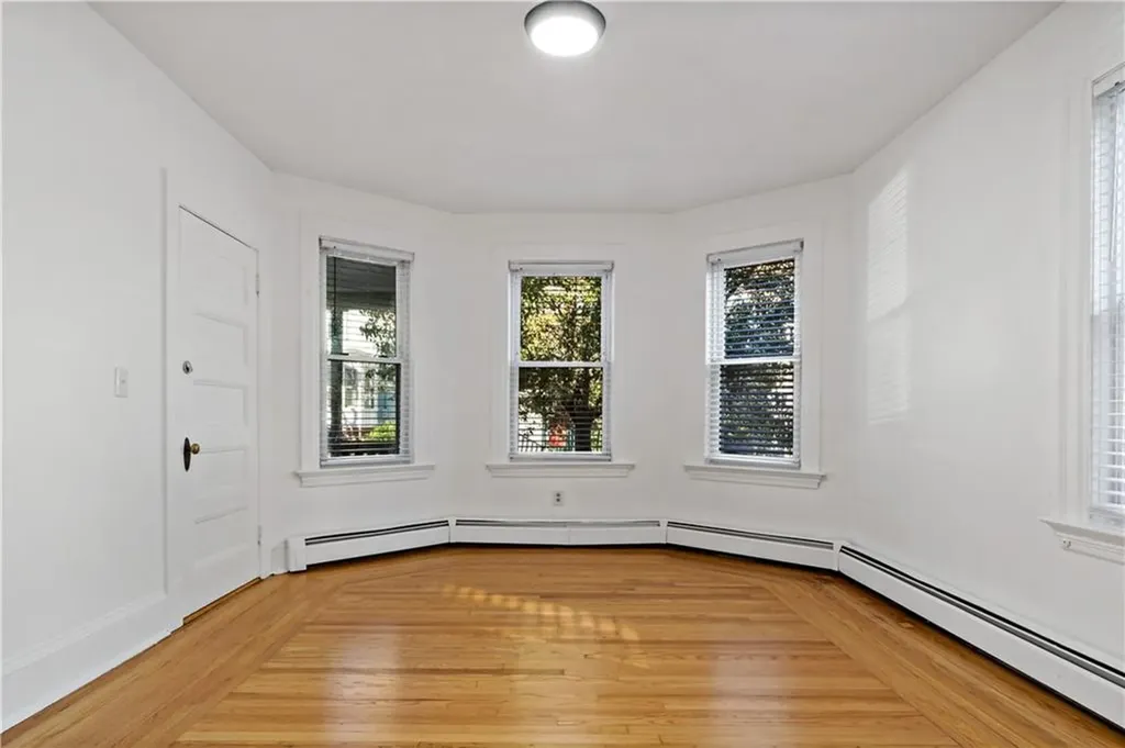122 Ontario Street Providence RI 02907