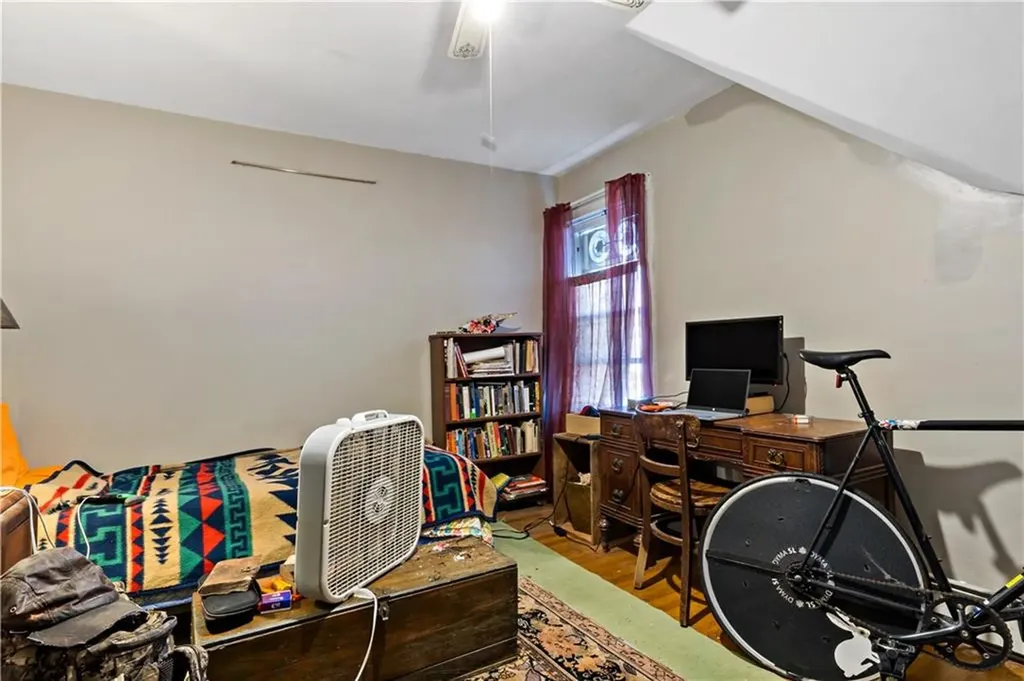 122 Ontario Street Providence RI 02907