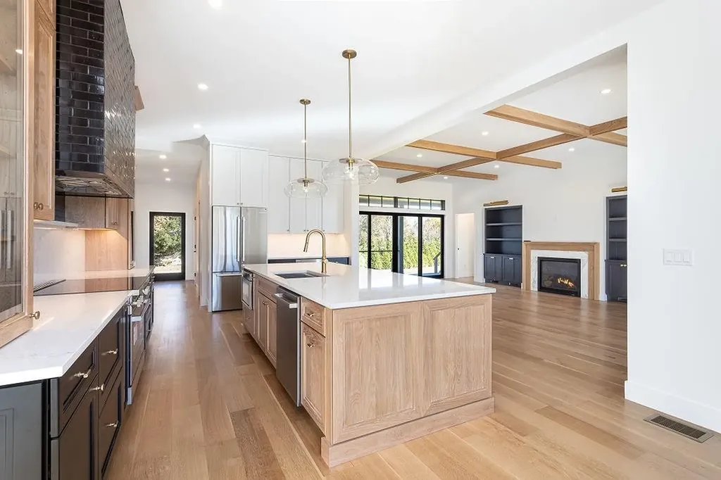 1 Stone Bridge Drive Middletown RI 02842